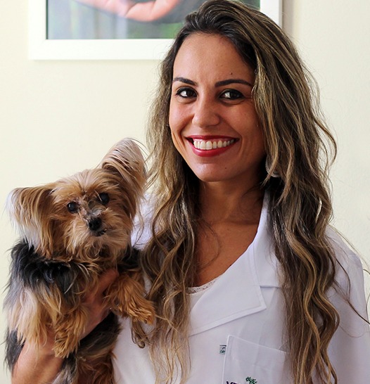 Dra Gabriela Rodrigues Monteiro